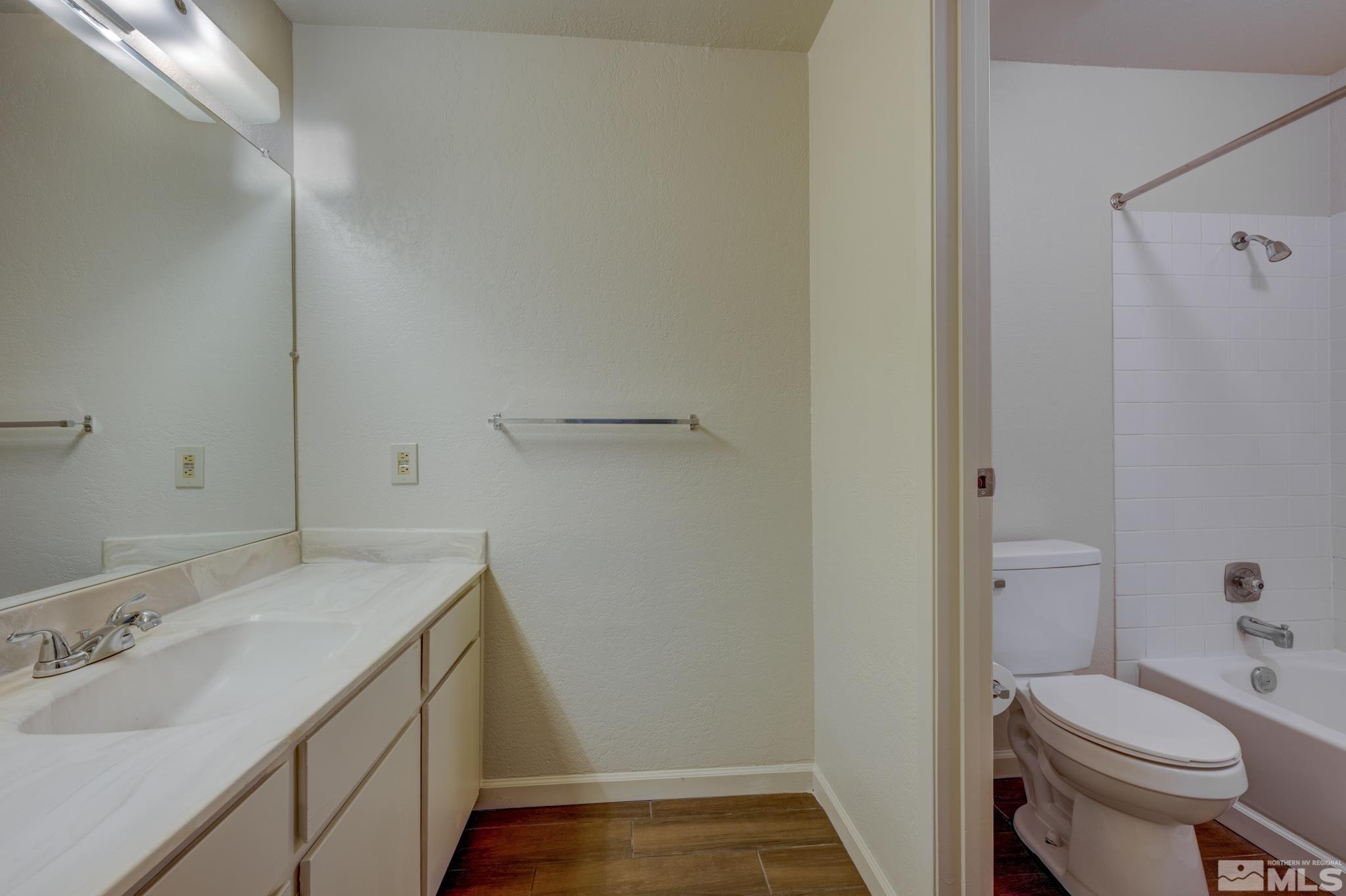 2116 Roundhouse Road Sparks, NV 89431 - Photo 18 of 32 Photo 18