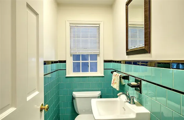 $1,425,000 | 470 Cole Avenue, Providence, RI 02906