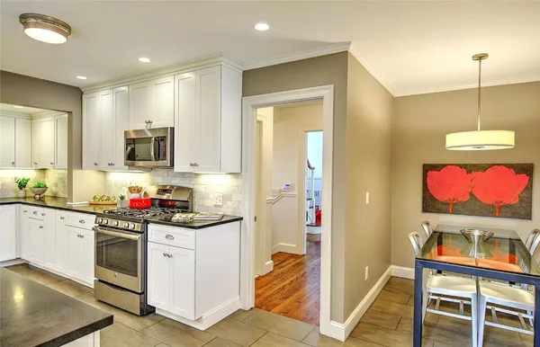 $1,425,000 | 470 Cole Avenue, Providence, RI 02906