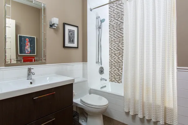 $2,995,000 | 17 Coolidge Street, Brookline, MA 02446