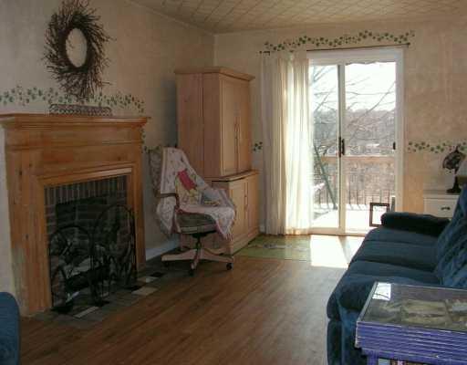 1632 Elderslee Road Baldwin, PA 15227 - Photo 2 of 8 Living Room.