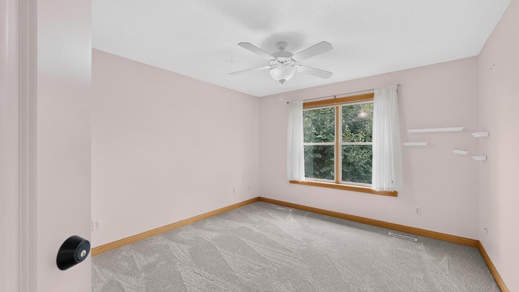 3655 Stone Point Drive Northeast Rochester, MN 55906 - Photo 29 of 59