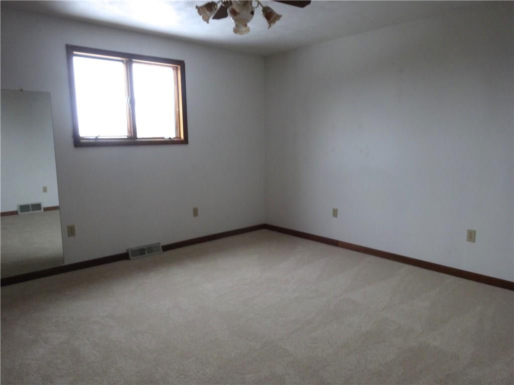 875 Alamae Lakes Road Washington, PA 15301 - Photo 15 of 25