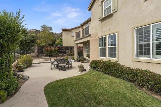 $1,399,900 | 840 Luminara Way, San Marcos, CA 92078