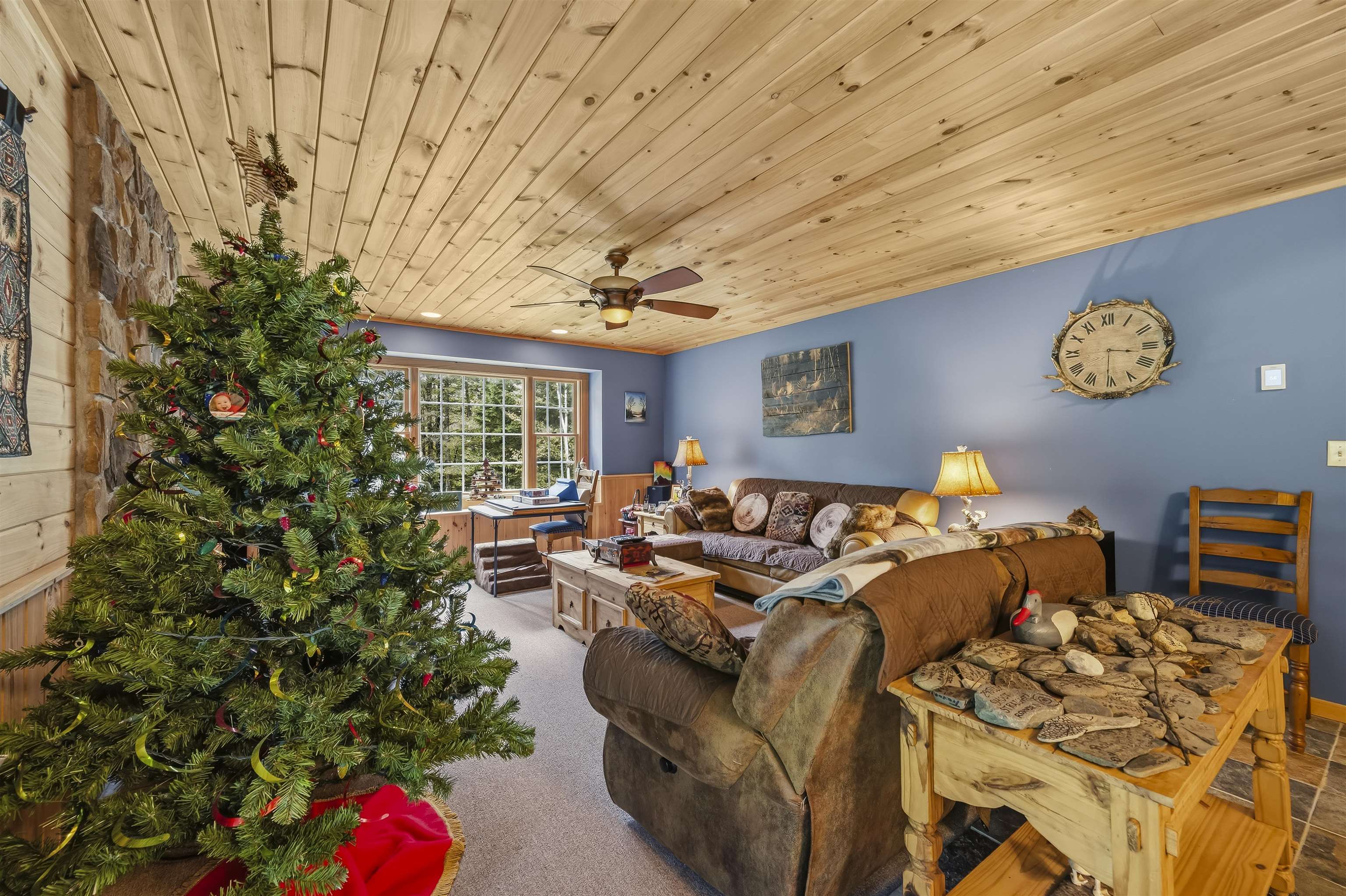73 Daniel Beard Road Pittsburg, NH 03592 - Photo 15 of 60 Gallery Image 15
