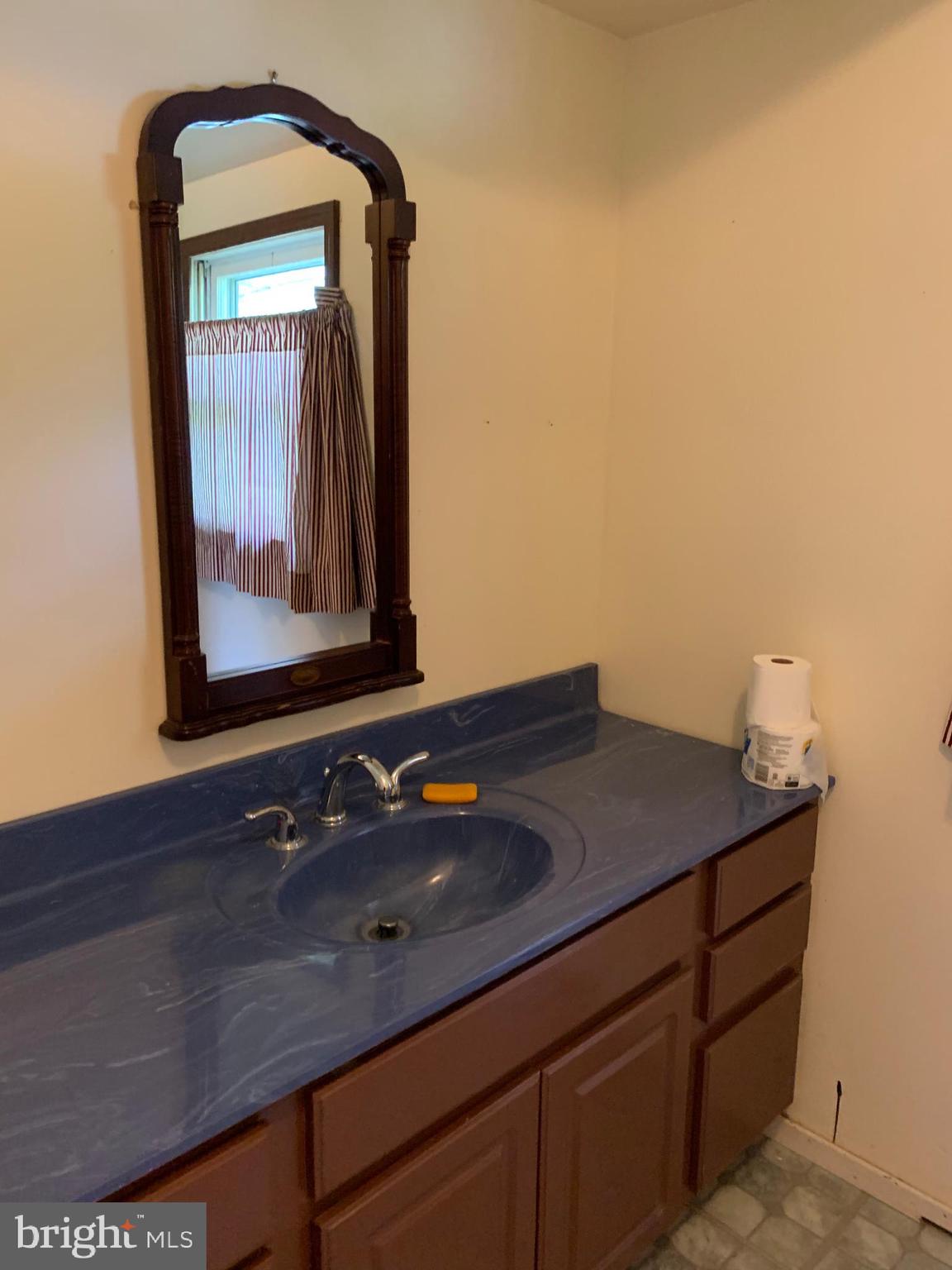 240 Sycamore Road Elkton, MD 21921 - Photo 13 of 35 Upper Level Bathroom