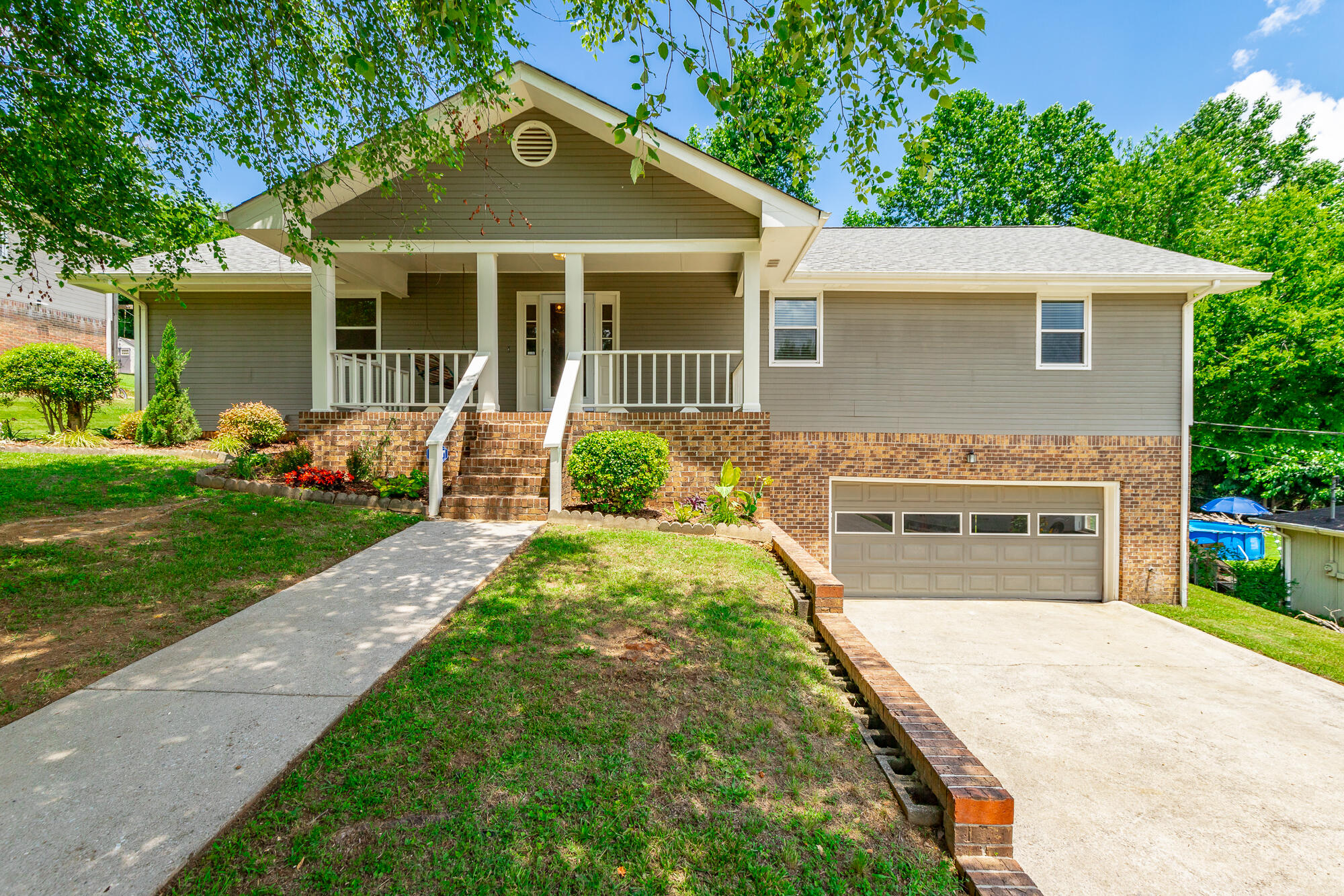 9111 Hundley Road Chattanooga, TN 37416 - Photo 1 of 32 9111 Hundley Road HD-60