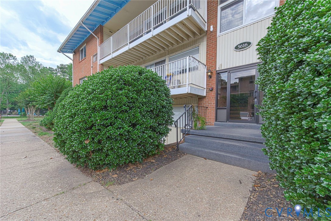 5616 Crenshaw Road, Unit 934 Richmond, VA 23227 - Photo 5 of 26