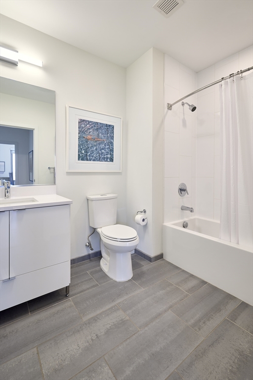 45 Lewis Street, Unit 313 Boston, MA 02128 - Photo 12 of 19