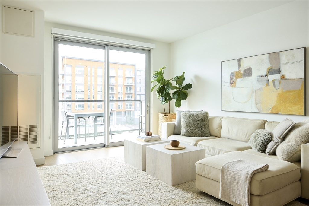 45 Lewis Street, Unit 313 Boston, MA 02128 - Photo 3 of 19