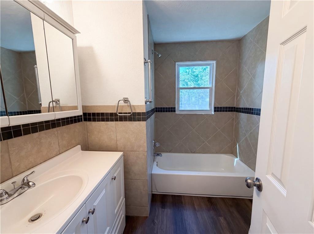 1825 Northeast Bren Mar Road Lee's Summit, MO 64086 - Photo 6 of 16