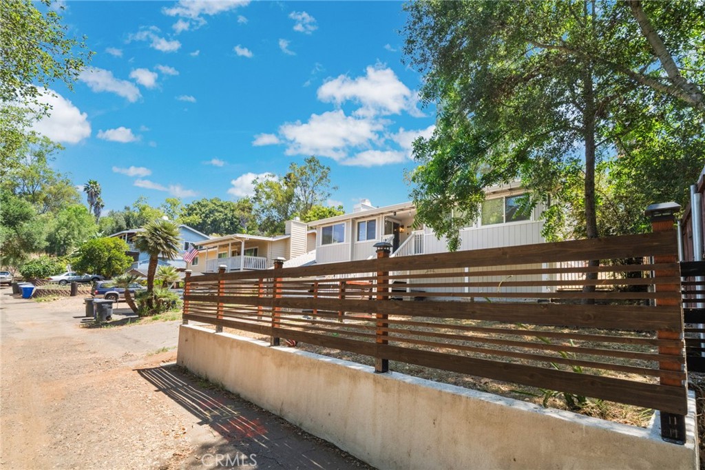 464 East Kalmia Street Fallbrook, CA 92028 - Photo 14 of 19