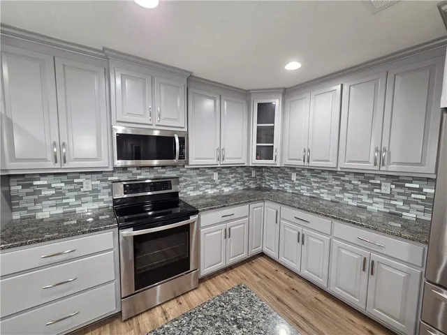 $309,000 | 207 Blackberry Circle, Archie, MO 64725