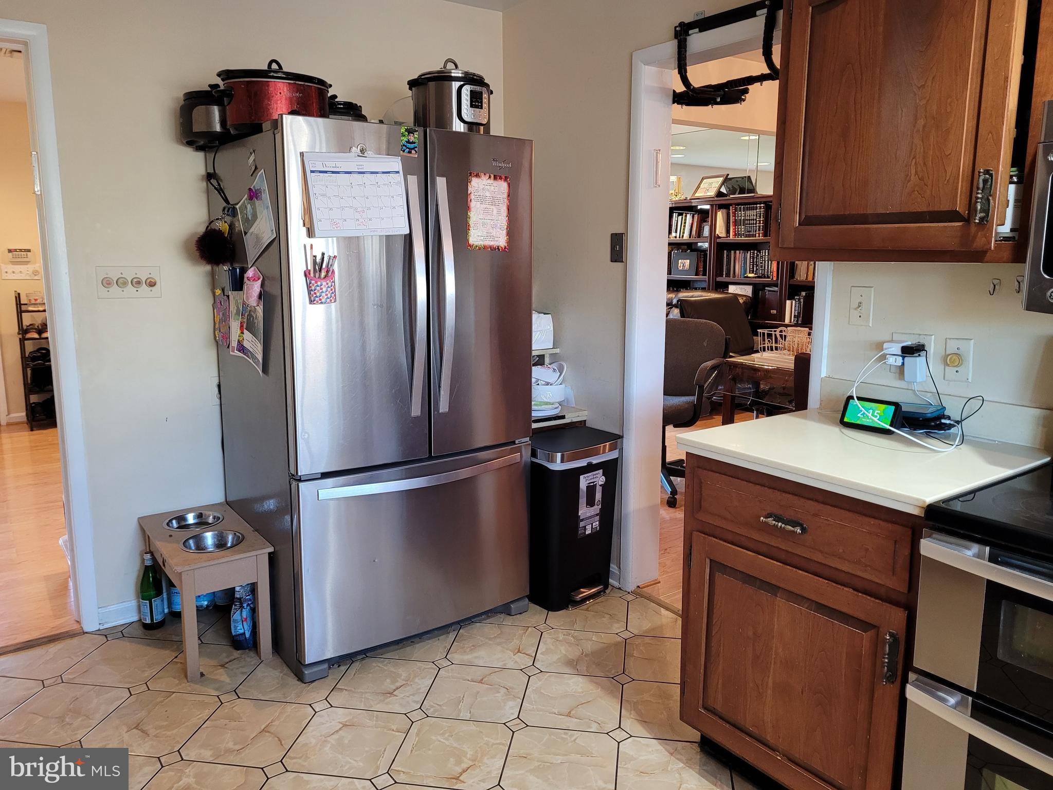 6605 Edenvale Road Baltimore, MD 21209 - Photo 12 of 23