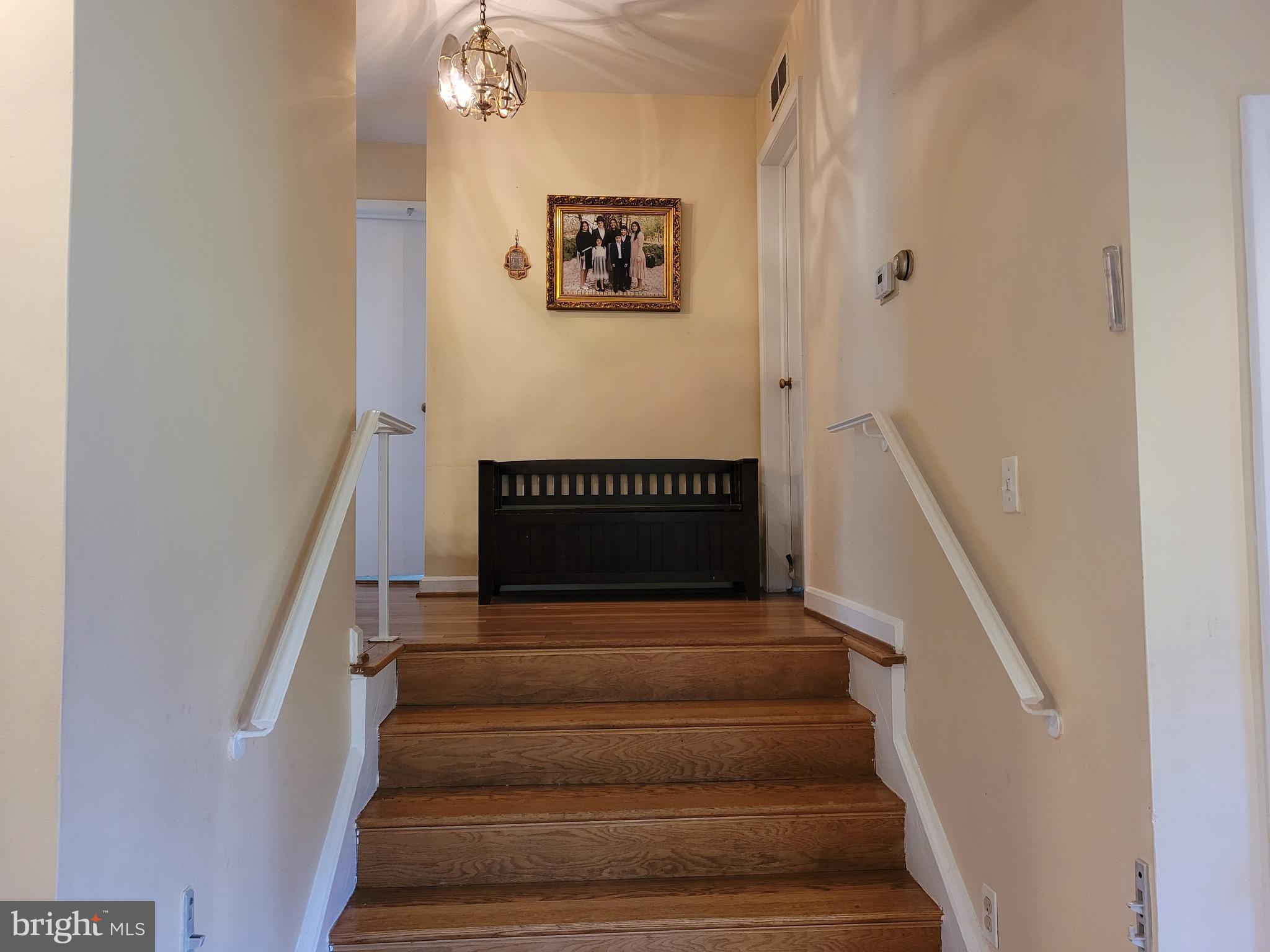 6605 Edenvale Road Baltimore, MD 21209 - Photo 13 of 23