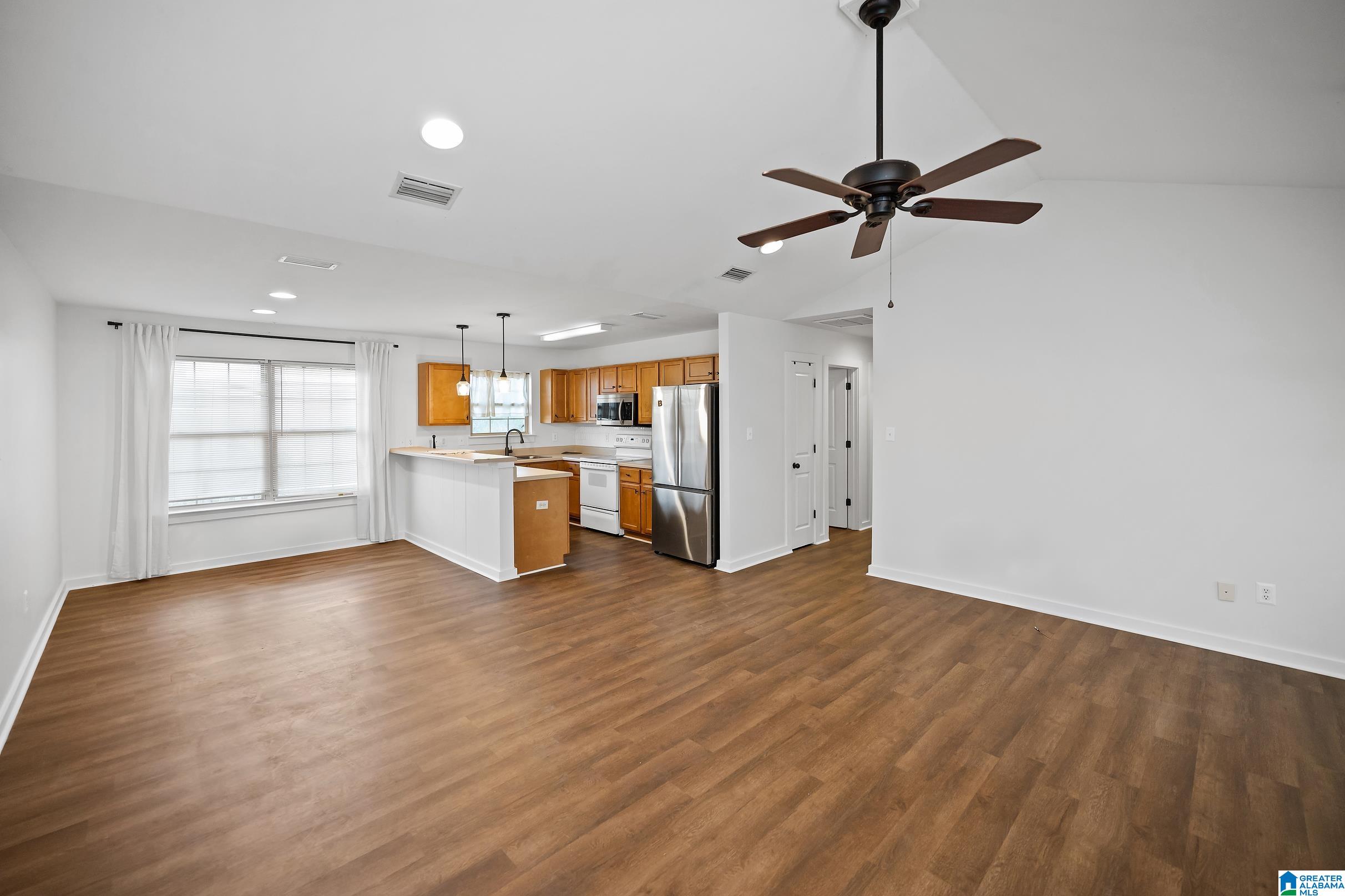2008 Ridgewood Drive South Lillian, AL 36549 - Photo 12 of 58