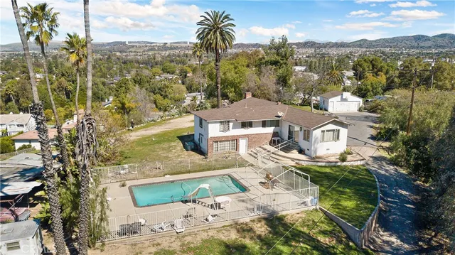 $3,500,000 | 5231 Highland Avenue, Yorba Linda, CA 92886