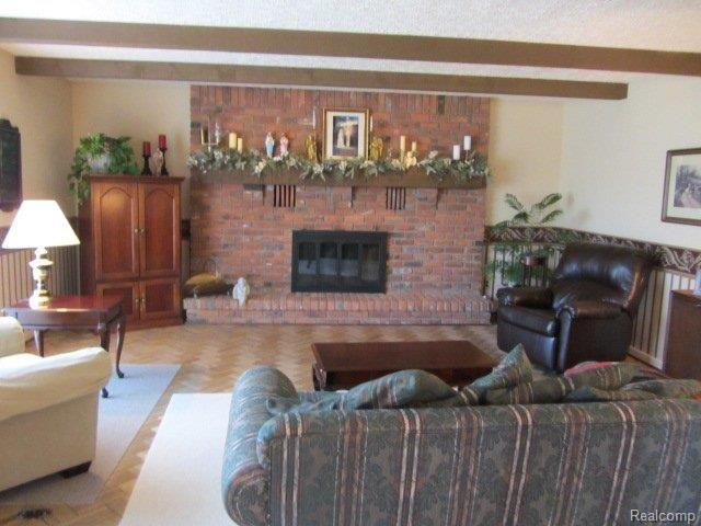 5395 Rochester Road Leonard, MI 48367 - Photo 10 of 25 IMG_0353.JPG