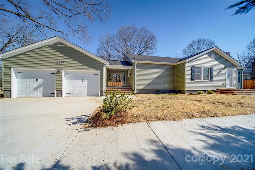 32577 Pennington Road Albemarle, NC 28001 - Photo 2 of 37 Gallery Image 2