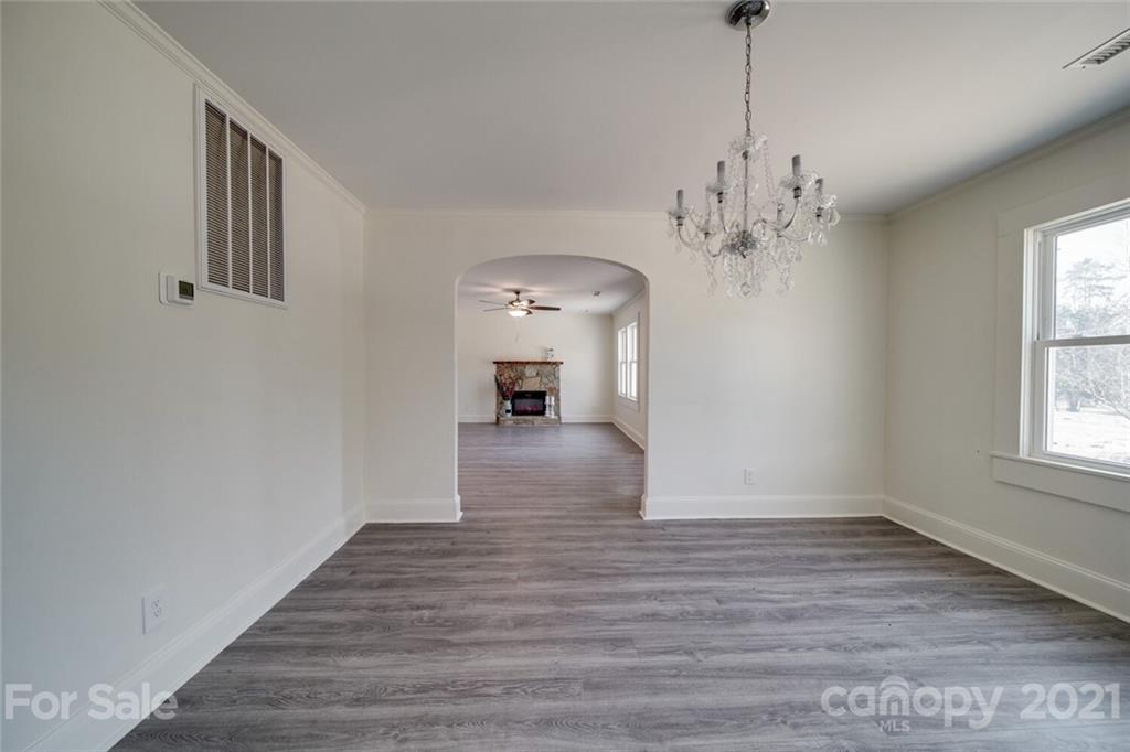 32577 Pennington Road Albemarle, NC 28001 - Photo 8 of 37 Gallery Image 8