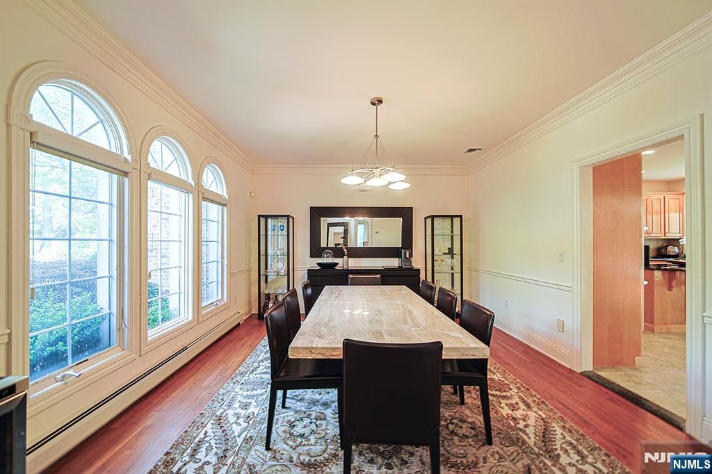 6 Maplewood Road Closter, NJ 07624 - Photo 17 of 40