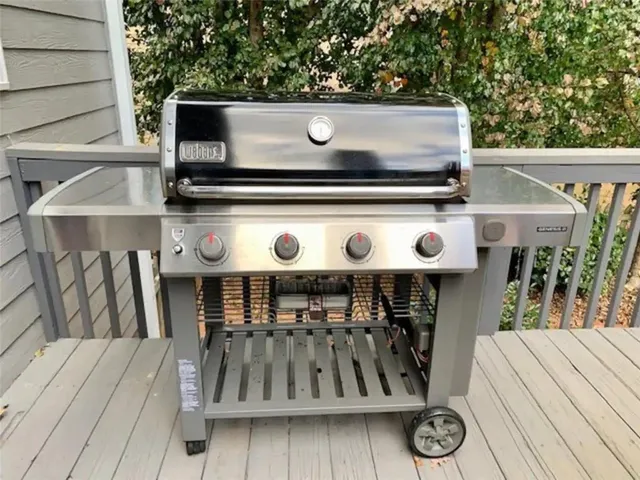 a view of dinning table and chairs in patio