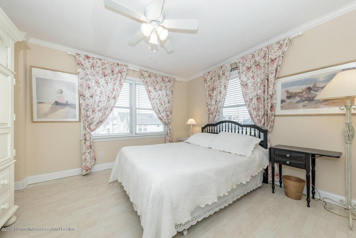 141 South Bayside Road Lavallette, NJ 08735 - Photo 13 of 21 Bedroom 3