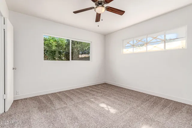 a view of empty room with window
