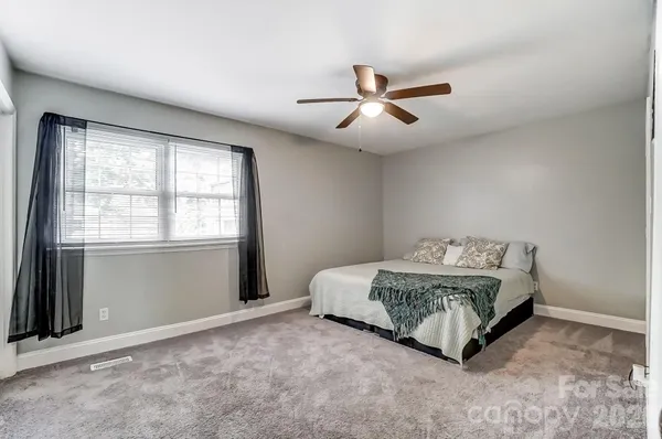 $265,000 | 8518 Castle Pine Court, Charlotte, NC 28226