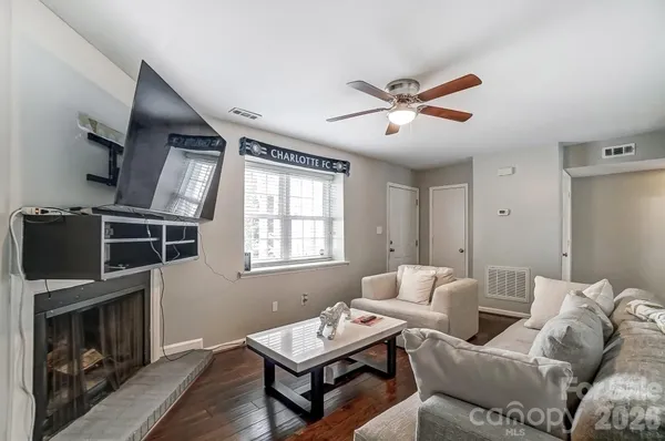 $265,000 | 8518 Castle Pine Court, Charlotte, NC 28226