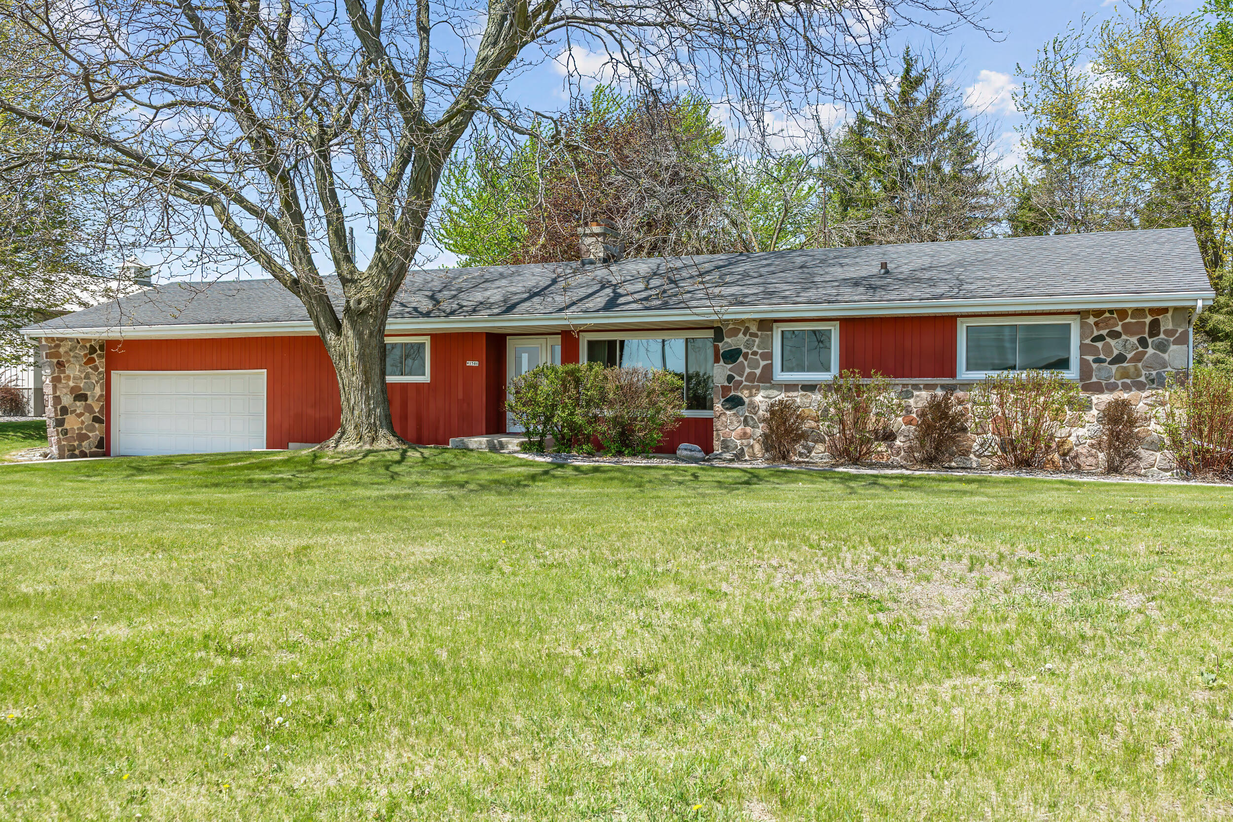 W1586 County Rd H New Holstein, WI 53061 - Photo 2 of 41 W1586 County Rd H