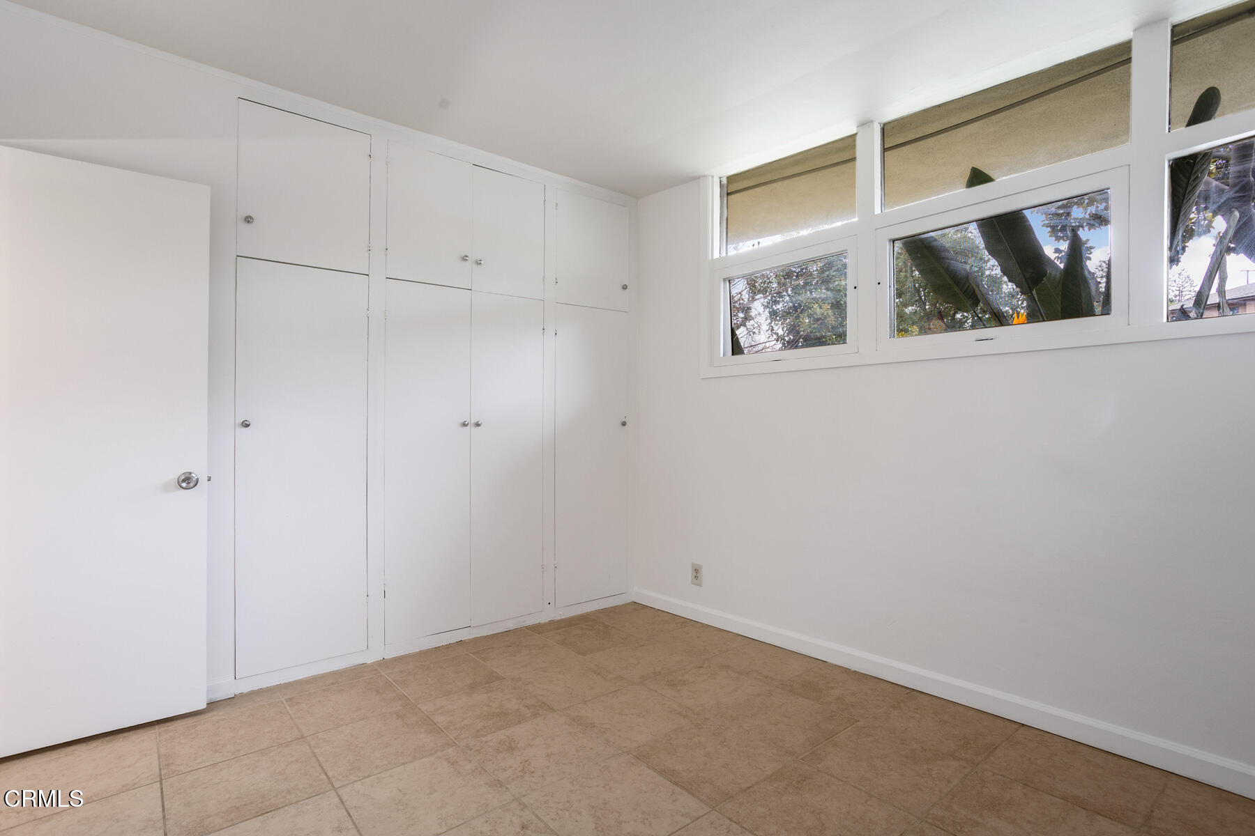 54 Avenue 64 Pasadena, CA 91105 - Photo 20 of 24 a view of an empty room with a window