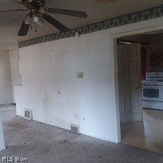 1463 Duffus Road Northeast Warren, OH 44484 - Photo 6 of 10 Gallery Image 6