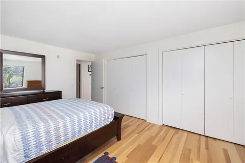 $2,400 | 66 Girard Avenue, Unit 110, Newport, RI 02840