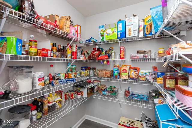 $455,000 | 1906 Doncaster Drive, Avon, IN 46123