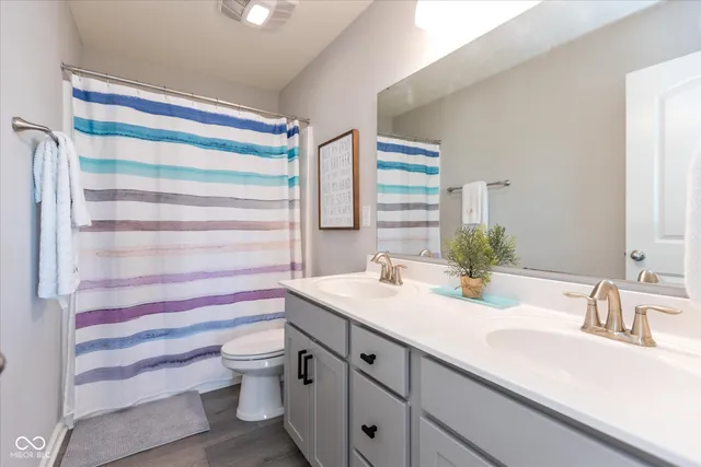 $455,000 | 1906 Doncaster Drive, Avon, IN 46123