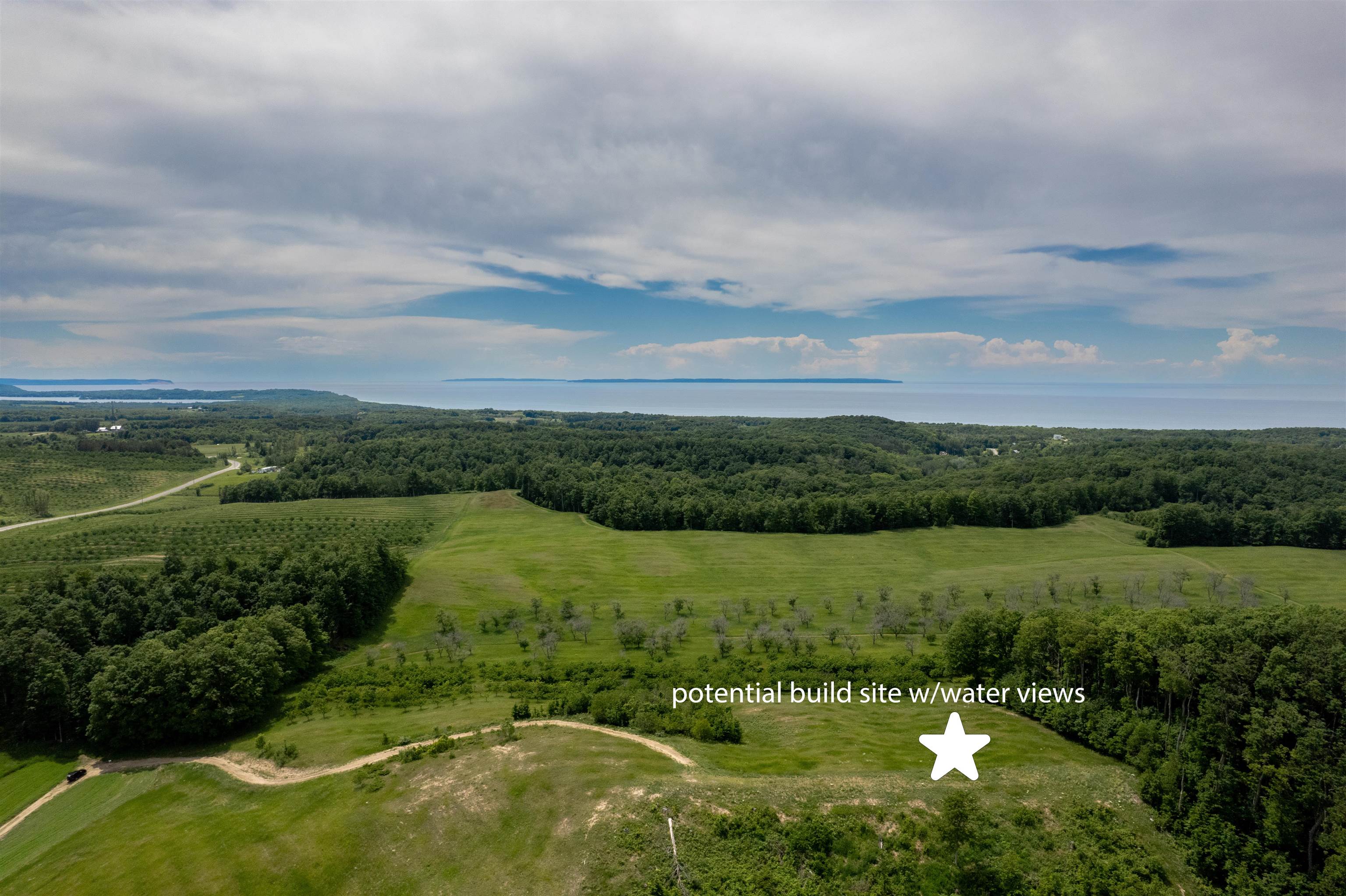 East Rudy Drive Northport, MI 49670 - Photo 2 of 21