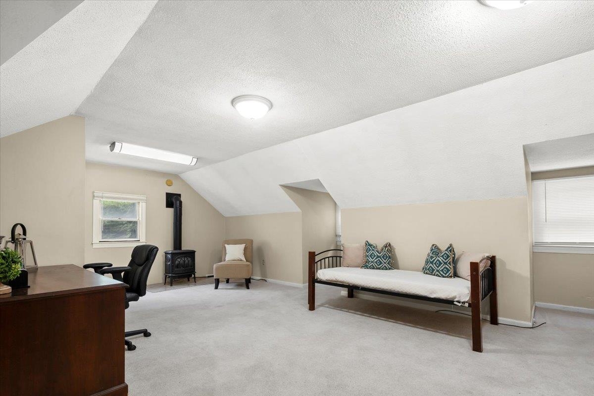 21 Hearthside Circle Bedford, NH 03110 - Photo 29 of 40