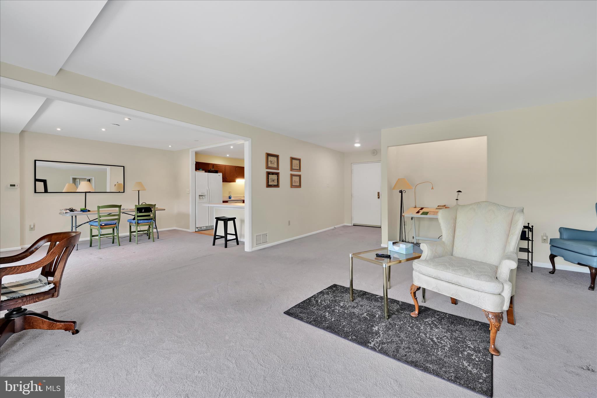 1375 Pershing Boulevard, Unit 608 Reading, PA 19607 - Photo 8 of 29 Living Area
