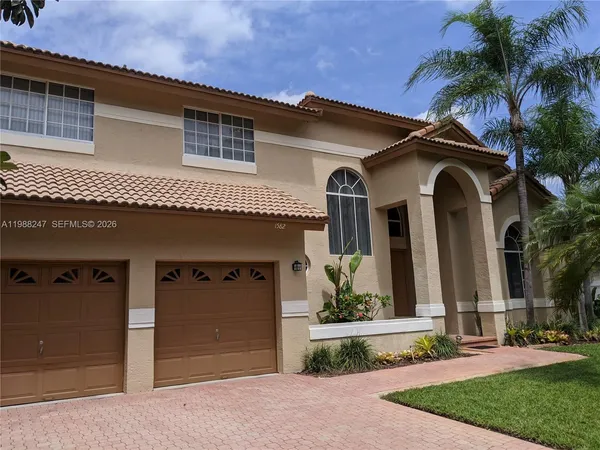 $5,200 | 1582 Northwest 182nd Way, Pembroke Pines, FL 33029