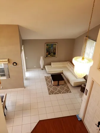 $5,200 | 1582 Northwest 182nd Way, Pembroke Pines, FL 33029