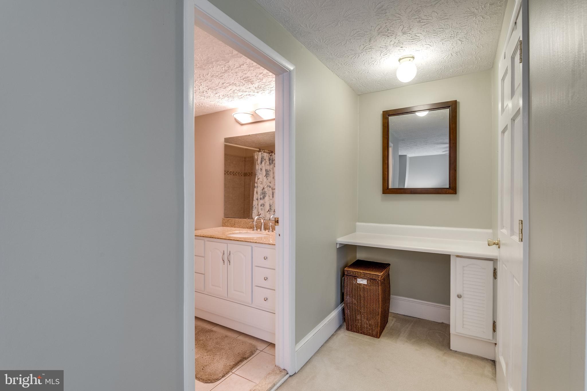 1600 Barnstead Drive Reston, VA 20194 - Photo 23 of 37 Entrance to bathroom