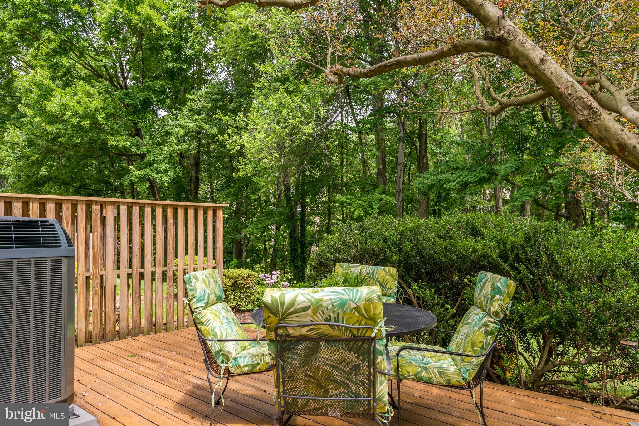 1600 Barnstead Drive Reston, VA 20194 - Photo 32 of 37