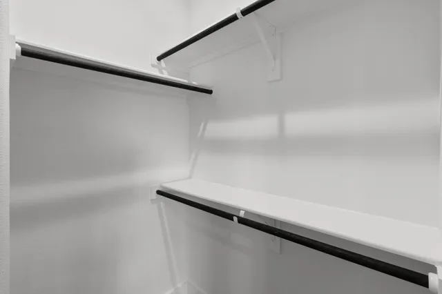 $2,100 | 7925 Colonial Lane, Houston, TX 77051