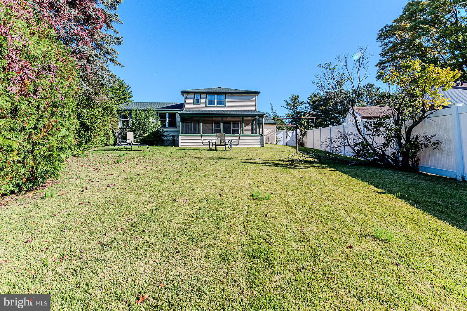 3317 Dale Road Bensalem, PA 19020 - Photo 21 of 23 Large flat yard for entertaining and playing