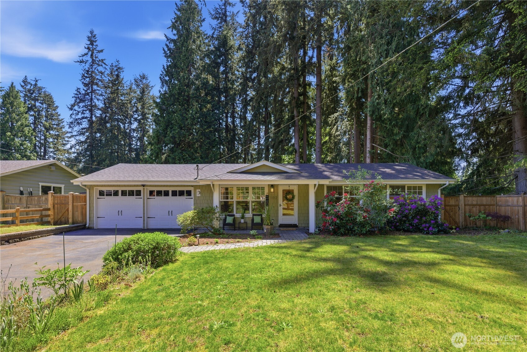 102 137th Street Southwest Everett, WA 98208 - Photo 2 of 26