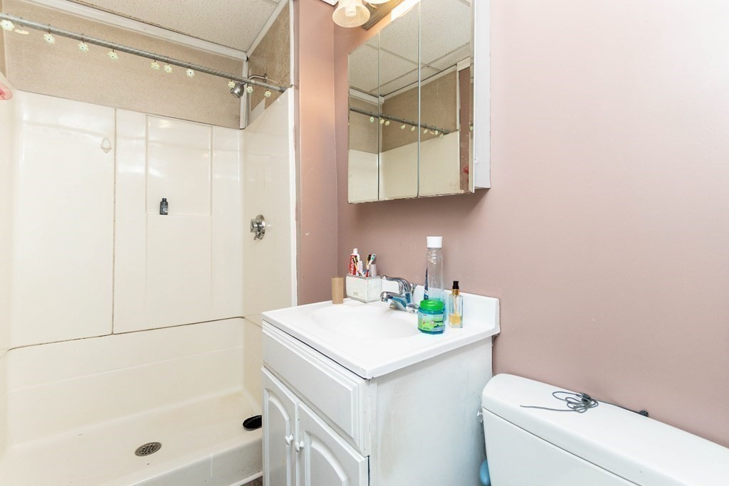 42 Gordon Street Framingham, MA 01702 - Photo 30 of 40