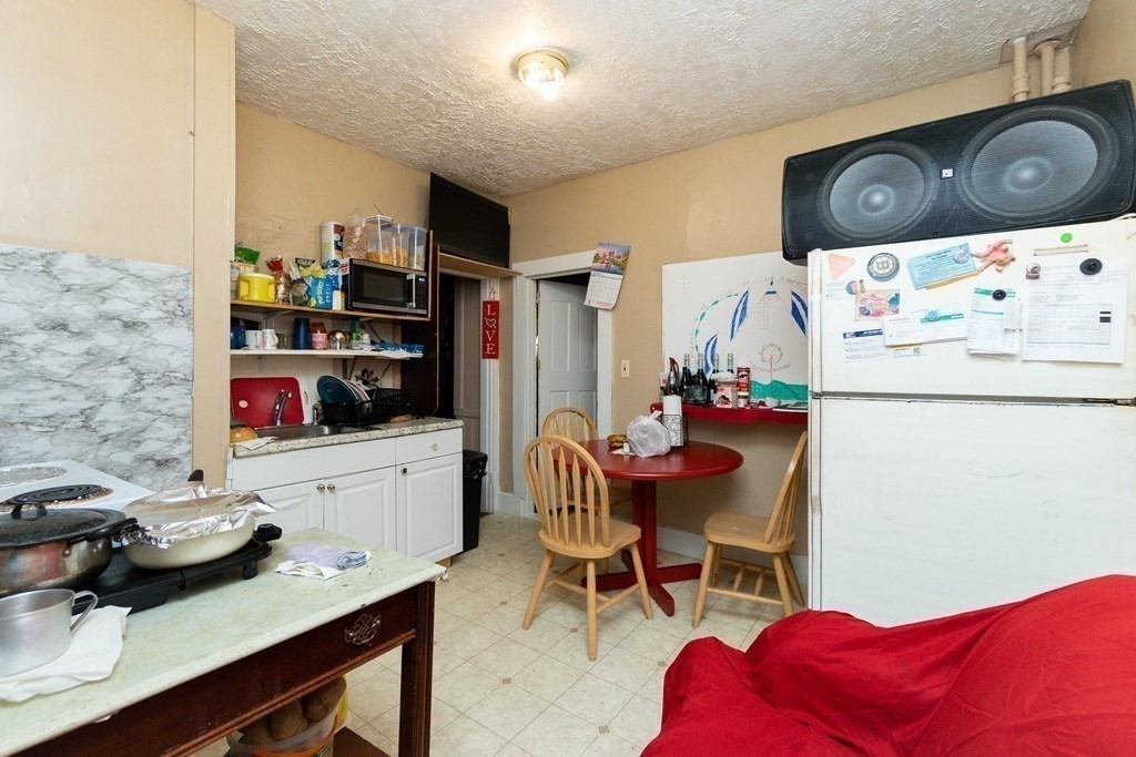 42 Gordon Street Framingham, MA 01702 - Photo 34 of 40