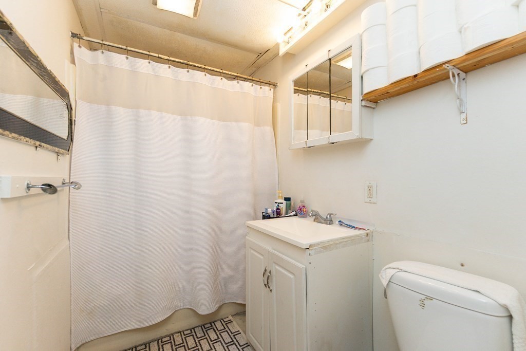 42 Gordon Street Framingham, MA 01702 - Photo 35 of 40