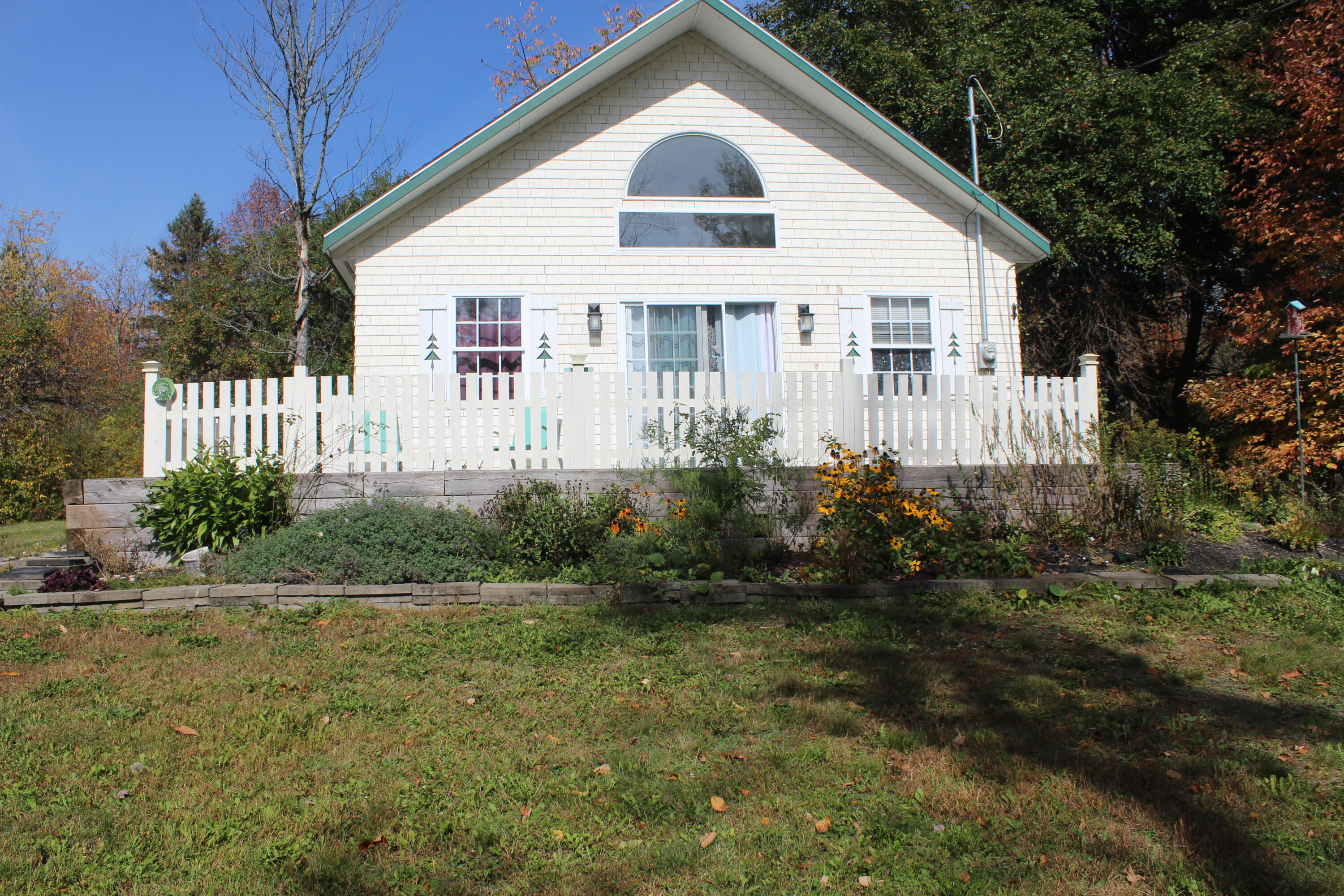2081 County Road Ludlow, ME 04730 - Photo 1 of 29 IMG_7743